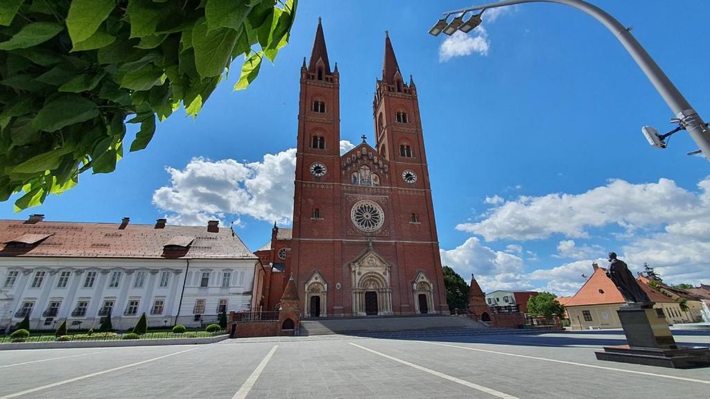 Apartman Ksenija Đakovo Exterior photo