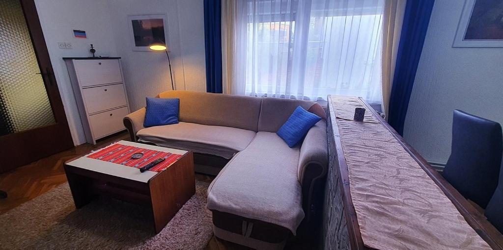 Apartman Ksenija Đakovo Exterior photo